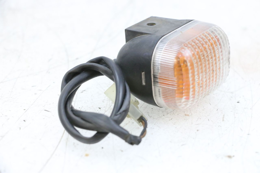 photo de KIERUNKOWSKAZ PRZEDNI LEWY MBK BOOSTER SPIRIT NAKED 50 (2004 - 2017) - Widok ogólny