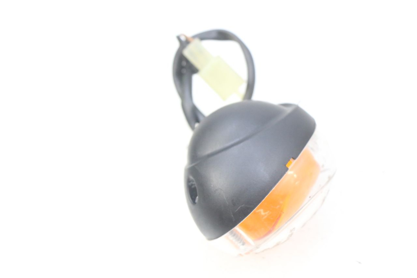 photo de KIERUNKOWSKAZ PRZEDNI LEWY YAMAHA BW'S 50 (2004 - 2017) - Inny kąt widzenia