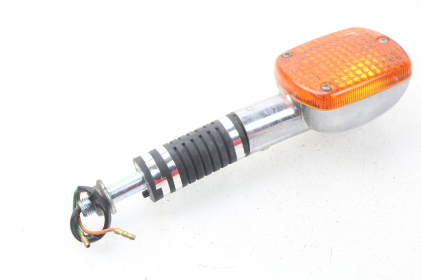 photo de KIERUNKOWSKAZ PRZEDNI LEWY HONDA CA REBEL 125 (1995 - 2001) - Szczegół części