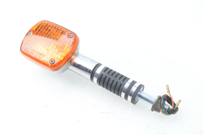 photo de KIERUNKOWSKAZ PRZEDNI LEWY HONDA CA REBEL 125 (1995 - 2001) - Zoom stanu zużycia