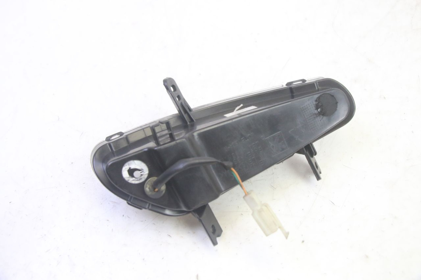 photo de KIERUNKOWSKAZ PRZEDNI LEWY PEUGEOT DJANGO 4T 50 (2014 - 2019) - Szczegół części