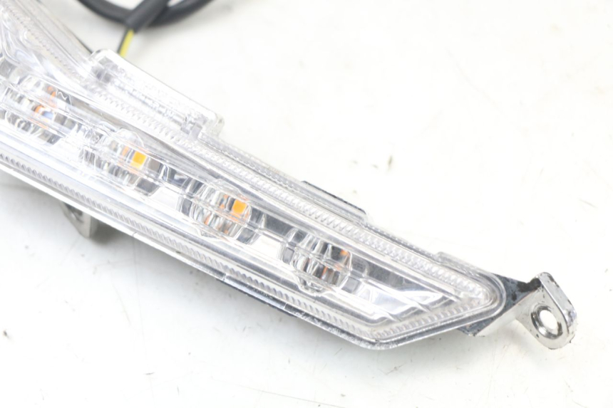 photo de LEWY PRZEDNI KIERUNKOWSKAZ WAYSCRAL E-START 1 (2018 - 2022) - Zoom stanu zużycia