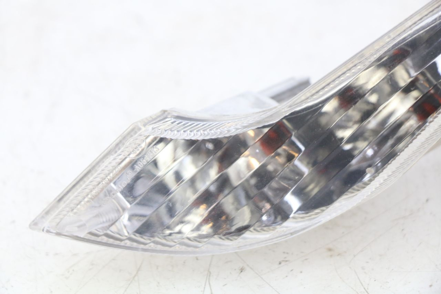 photo de LEWY PRZEDNI KIERUNKOWSKAZ PEUGEOT E-VIVACITY 1 (2012 - 2018) - Zbliżenie techniczne