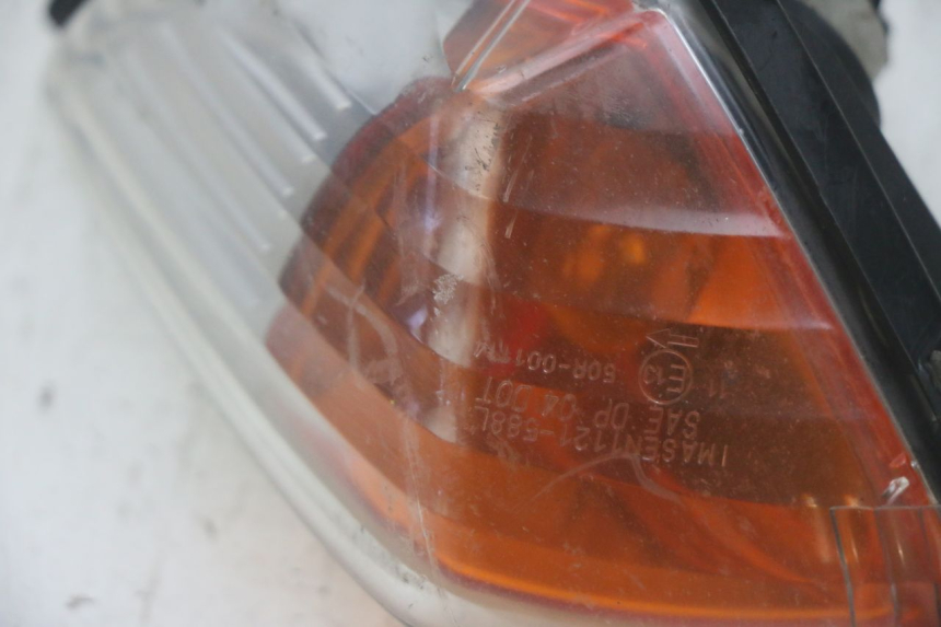 photo de KIERUNKOWSKAZ PRZEDNI LEWY YAMAHA FJR ABS 1300 (2006 - 2012) - Zoom stanu zużycia