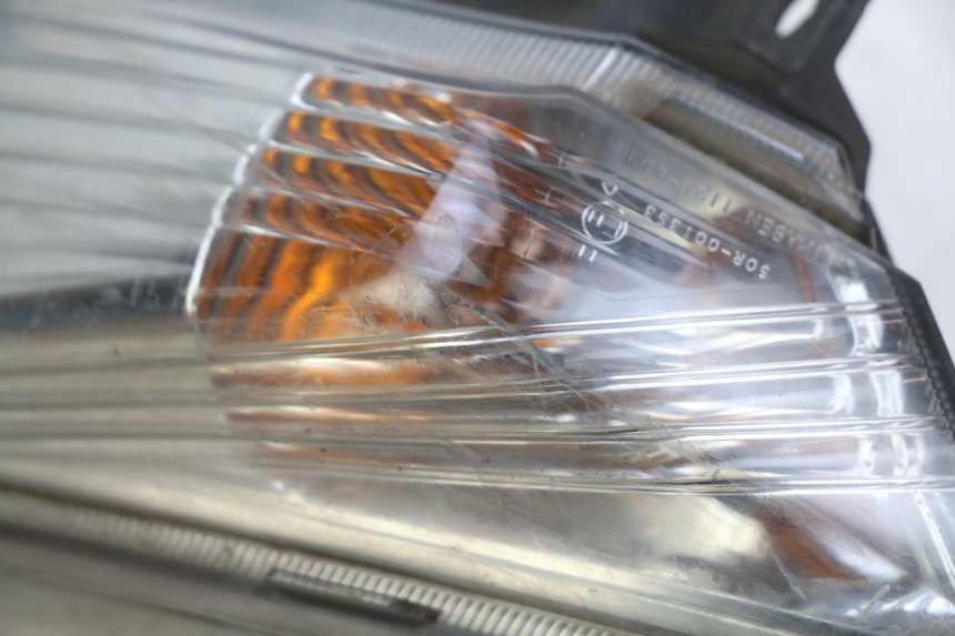 photo de KIERUNKOWSKAZ PRZEDNI LEWY HONDA FJS SILVERWING SILVER WING 400 (2009 - 2016) - Zoom stanu zużycia