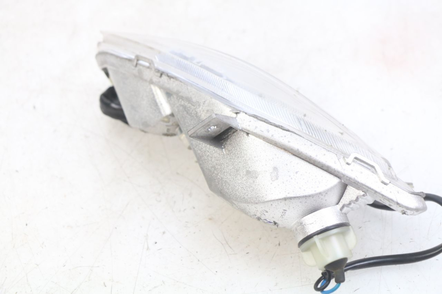 photo de KIERUNKOWSKAZ PRZEDNI LEWY PIAGGIO FLY 4T 50 (2013 - 2017) - Widok ogólny