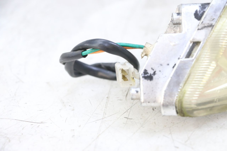 photo de KIERUNKOWSKAZ PRZEDNI LEWY GOES WIKI 125 (2010 - 2015) - Zoom stanu zużycia