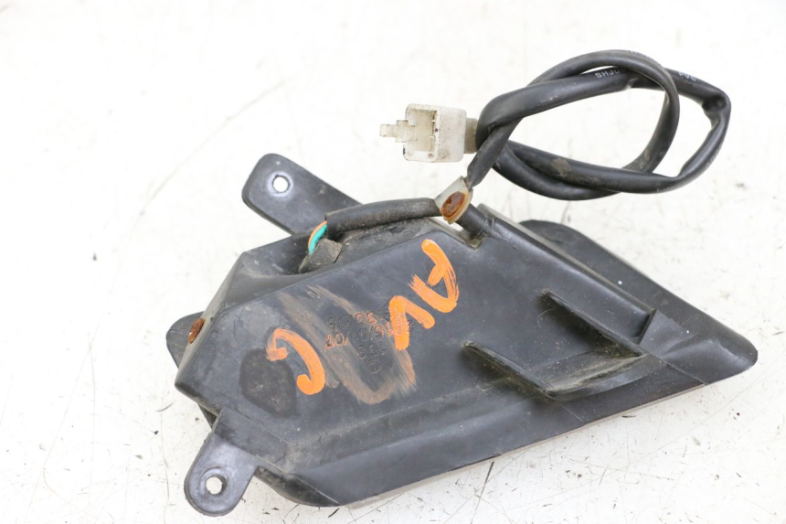 photo de KIERUNKOWSKAZ PRZEDNI LEWY NECO GPX LC 2T 50 (2014 - 2018) - Inny kąt widzenia