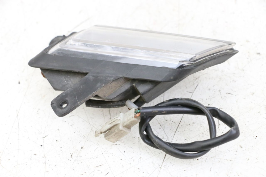 photo de KIERUNKOWSKAZ PRZEDNI LEWY NECO GPX LC 2T 50 (2014 - 2018) - Zbliżenie techniczne