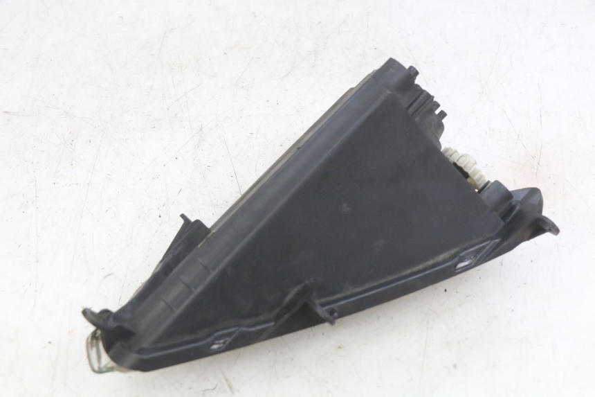 photo de LEWY PRZEDNI KIERUNKOWSKAZ SYM GTS EFI 125 (2012 - 2016) - Inny kąt widzenia