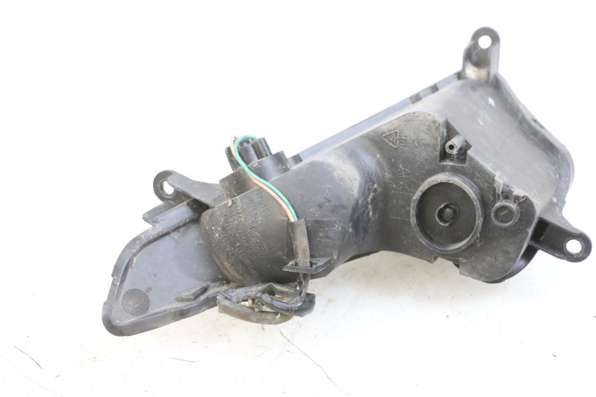 photo de LEWY PRZEDNI KIERUNKOWSKAZ SYM GTS EVO 125 (2009 - 2013) - Stan powierzchni