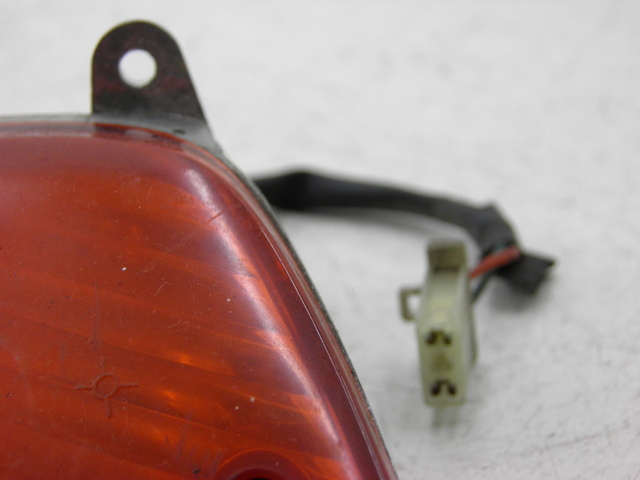 photo de KIERUNKOWSKAZ PRZEDNI LEWY HONDA SH 125 (2003 - 2004) - Szczegół części