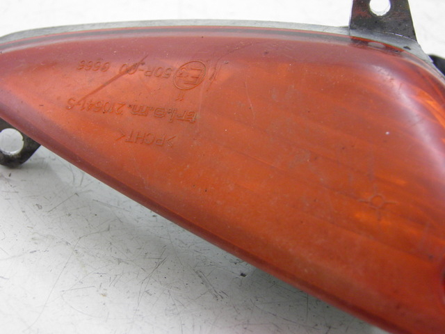 photo de KIERUNKOWSKAZ PRZEDNI LEWY HONDA SH 125 (2003 - 2004) - Zoom stanu zużycia