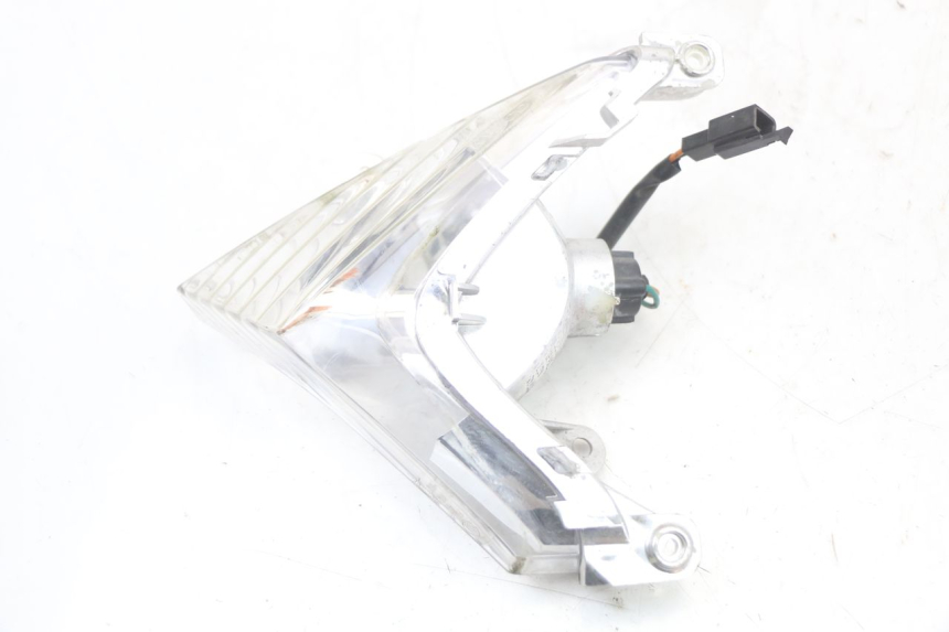 photo de KIERUNKOWSKAZ PRZEDNI LEWY KYMCO X-TOWN XTOWN 125 (2016 - 2021) - Zbliżenie techniczne