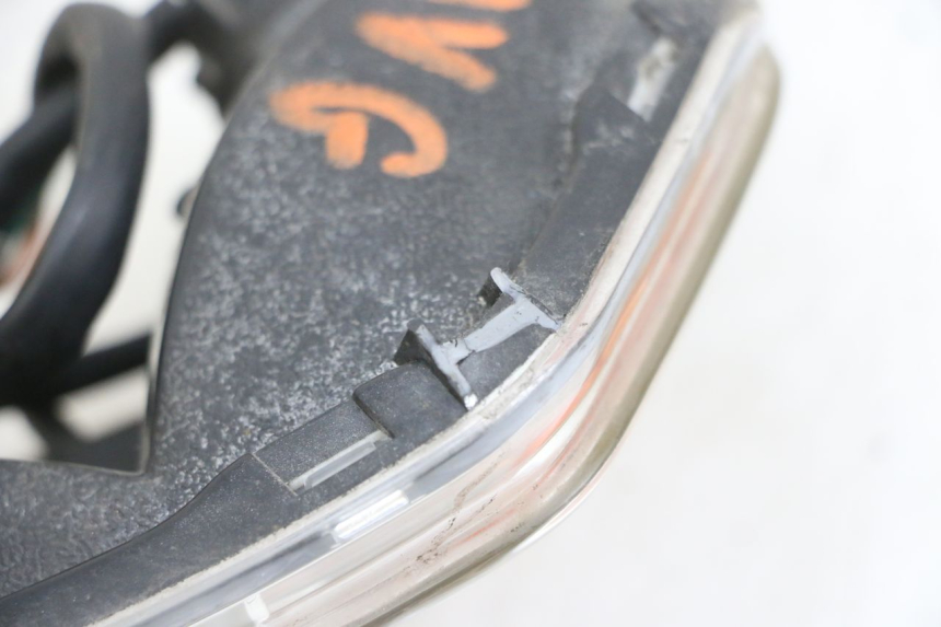 photo de LEWY PRZEDNI KIERUNKOWSKAZ KYMCO LIKE 125 (2009 - 2016) - Zoom stanu zużycia