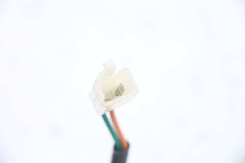 photo de KIERUNKOWSKAZ PRZEDNI LEWY LONGJIA SHARPY 125 (2020 - 2024) - Zbliżenie techniczne