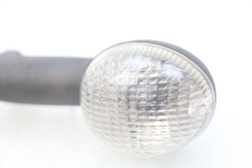 photo de KIERUNKOWSKAZ PRZEDNI LEWY PEUGEOT LUDIX 50 (2005 - 2007) - Zbliżenie techniczne