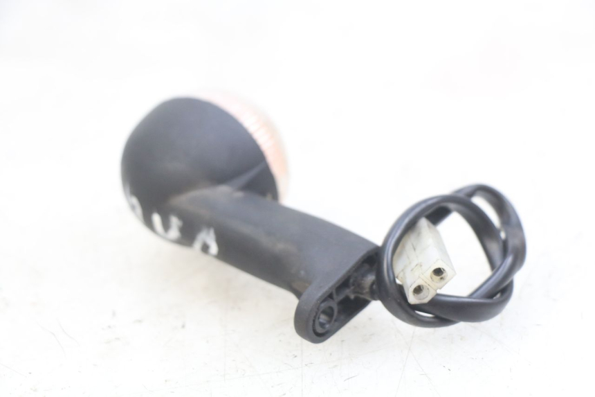 photo de KIERUNKOWSKAZ PRZEDNI LEWY PEUGEOT LUDIX 50 (2005 - 2007) - Inny kąt widzenia