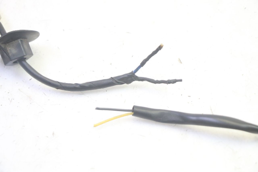 photo de KIERUNKOWSKAZ PRZEDNI LEWY PIAGGIO MP3 500 (2016 - 2018) - Zoom stanu zużycia