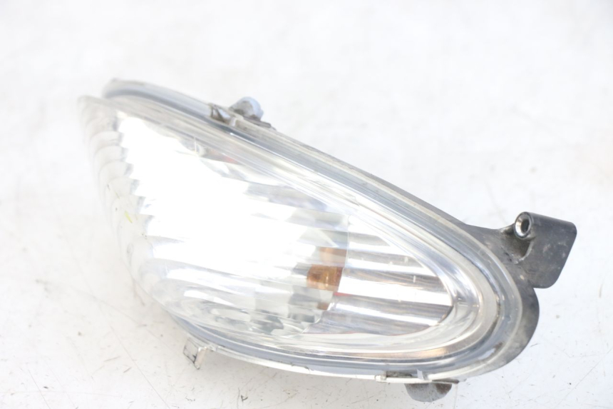 photo de KIERUNKOWSKAZ PRZEDNI LEWY YAMAHA NEOS NEO'S 4T 50 (2008 - 2016) - Punkty mocowania