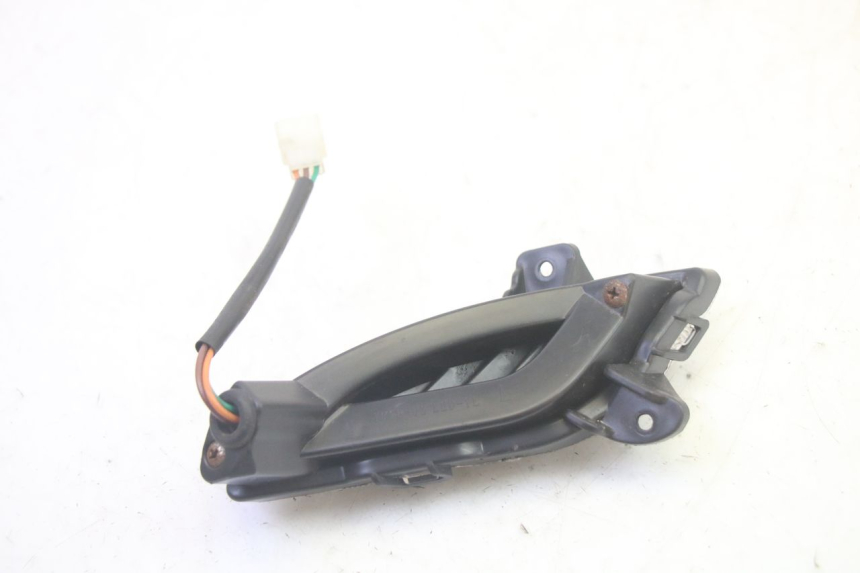 photo de KIERUNKOWSKAZ PRZEDNI LEWY JM MOTORS OLDIES GT 4T 50 (2018 - 2025) - Inny kąt widzenia