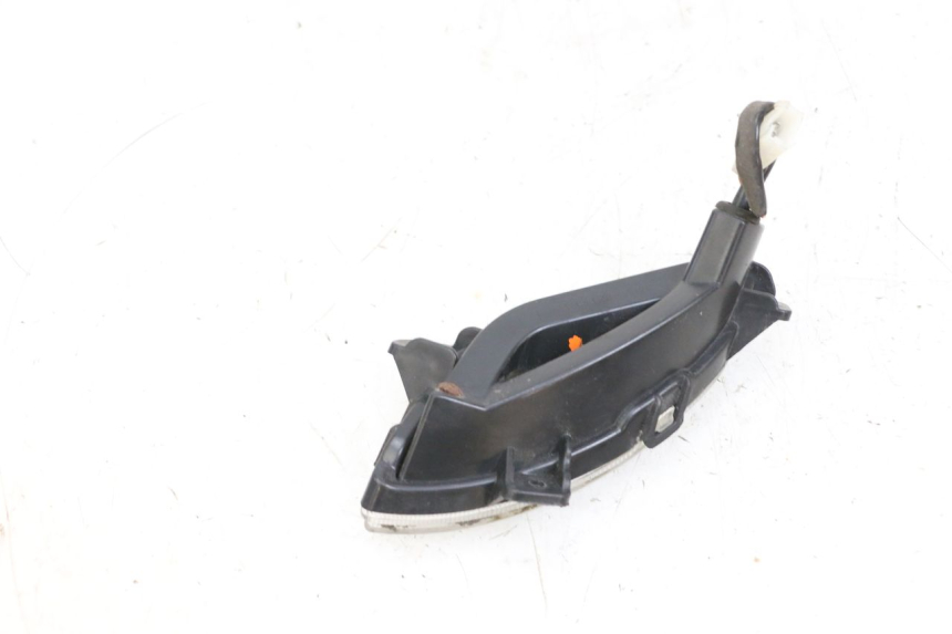 photo de KIERUNKOWSKAZ PRZEDNI LEWY JM MOTORS OLDIES GT 4T 50 (2018 - 2025) - Szczegół części