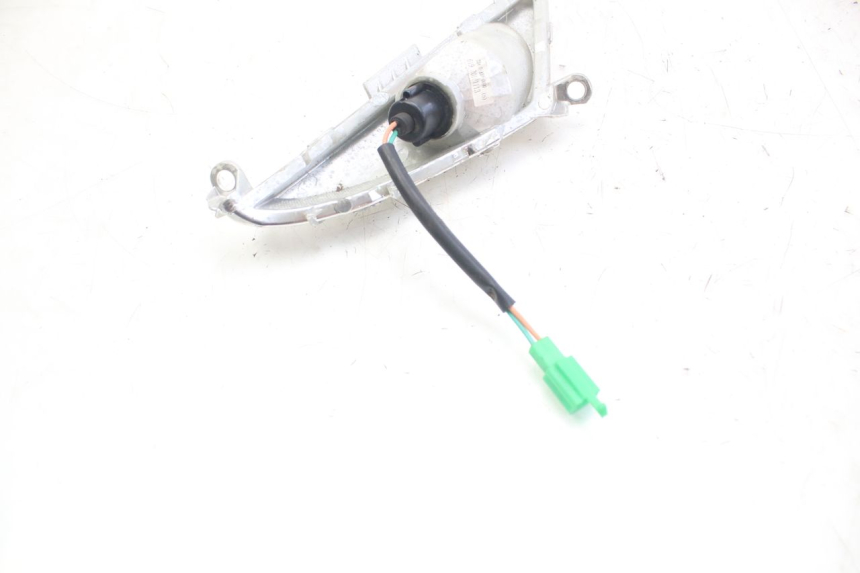 photo de KIERUNKOWSKAZ PRZEDNI LEWY SYM ORBIT 2 4T 50 (2018 - 2022) - Szczegół części