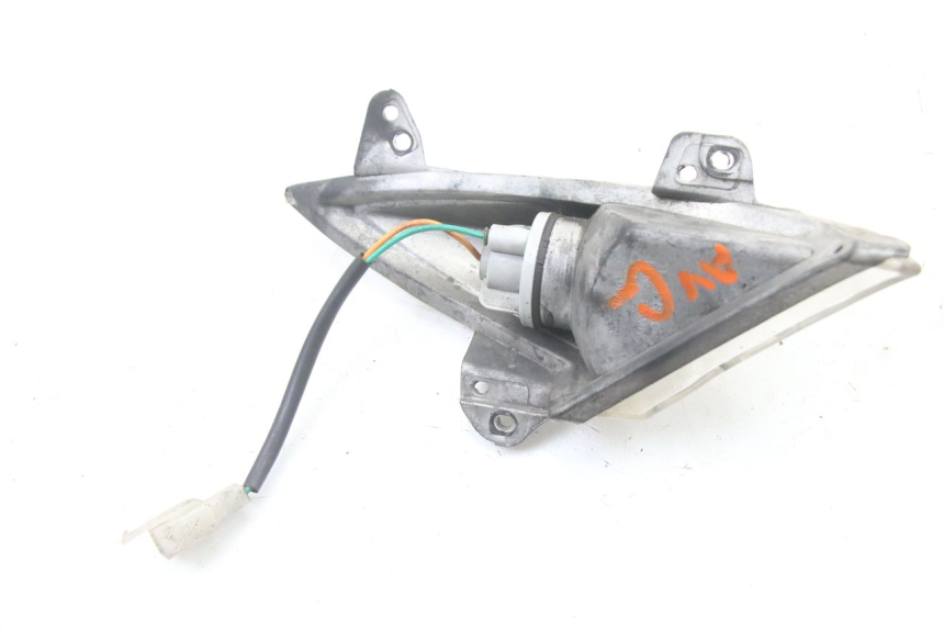 photo de LEWY PRZEDNI KIERUNKOWSKAZ PEUGEOT CITYSTAR 125 (2011 - 2017) - Inny kąt widzenia