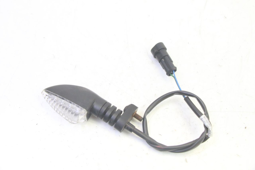 photo de KIERUNKOWSKAZ PRZEDNI LEWY LIGIER PULSE 3 1 (2014 - 2020) - Zoom stanu zużycia