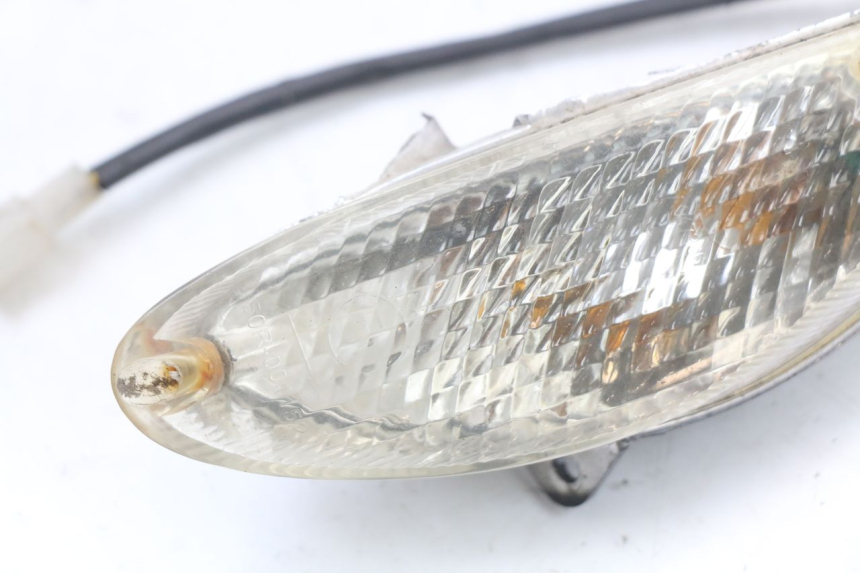 photo de KIERUNKOWSKAZ PRZEDNI LEWY TNT MOTOR ROMA 10' 2T 50 (2011 - 2018) - Zoom stanu zużycia