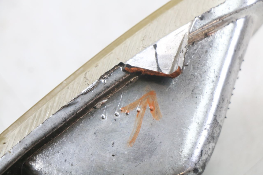 photo de KIERUNKOWSKAZ PRZEDNI LEWY TNT MOTOR ROMA 10' 2T 50 (2011 - 2018) - Widok ogólny