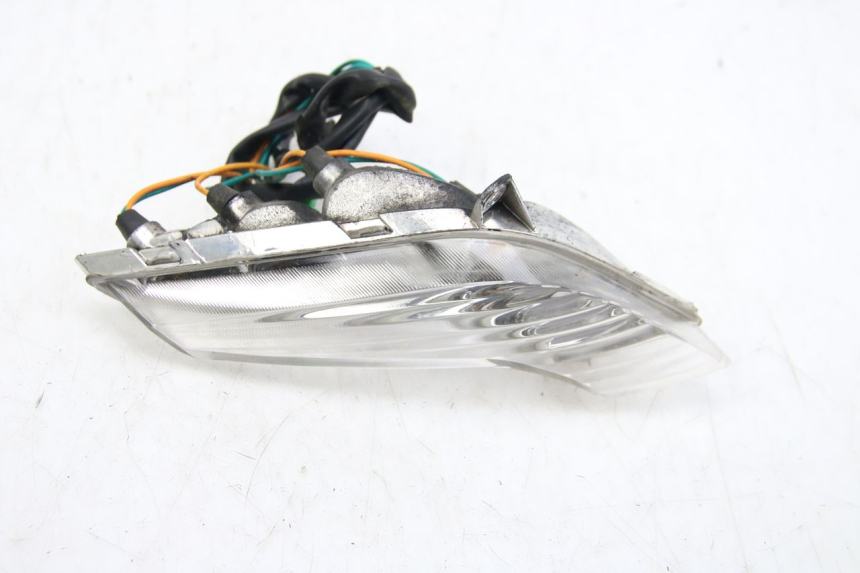 photo de KIERUNKOWSKAZ PRZEDNI LEWY PEUGEOT TWEET 4T 50 (2010 - 2014) - Szczegół części