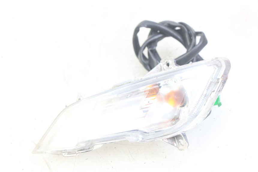 photo de KIERUNKOWSKAZ PRZEDNI LEWY PEUGEOT TWEET 4T 50 (2018 - 2022) - Szczegół części