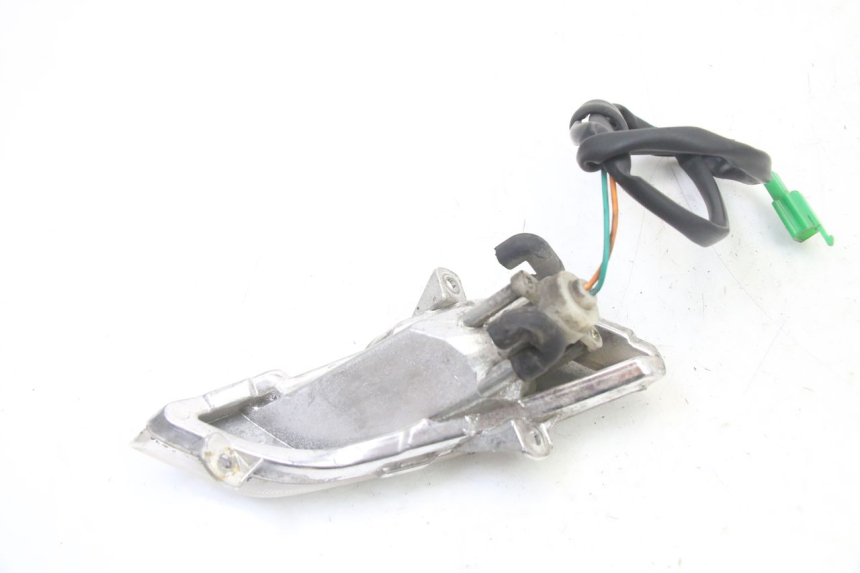 photo de KIERUNKOWSKAZ PRZEDNI LEWY PEUGEOT TWEET 4T 50 (2014 - 2019) - Inny kąt widzenia