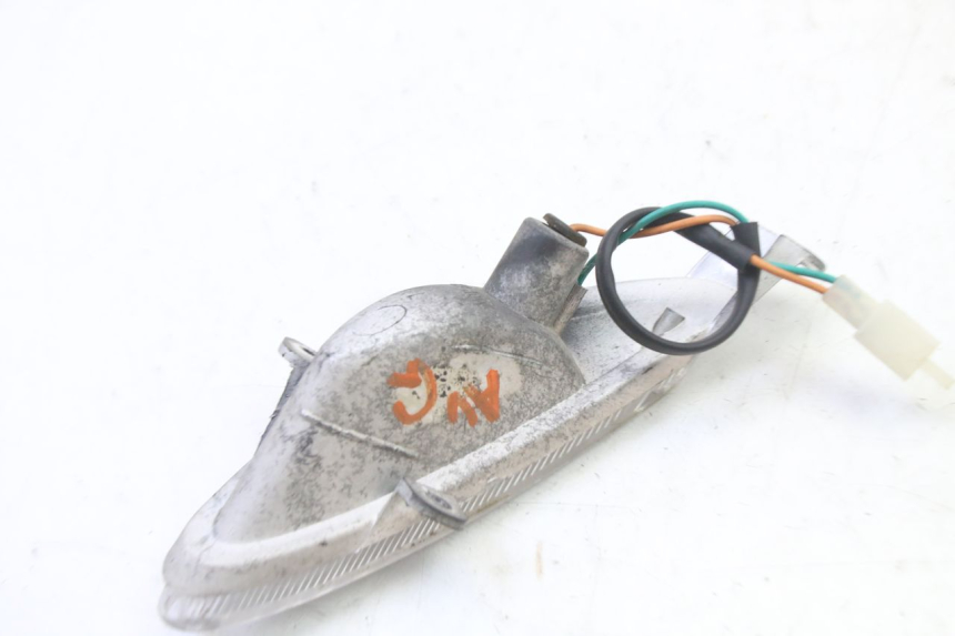 photo de KIERUNKOWSKAZ PRZEDNI LEWY PEUGEOT V-CLIC VCLIC 50 (2007 - 2013) - Inny kąt widzenia