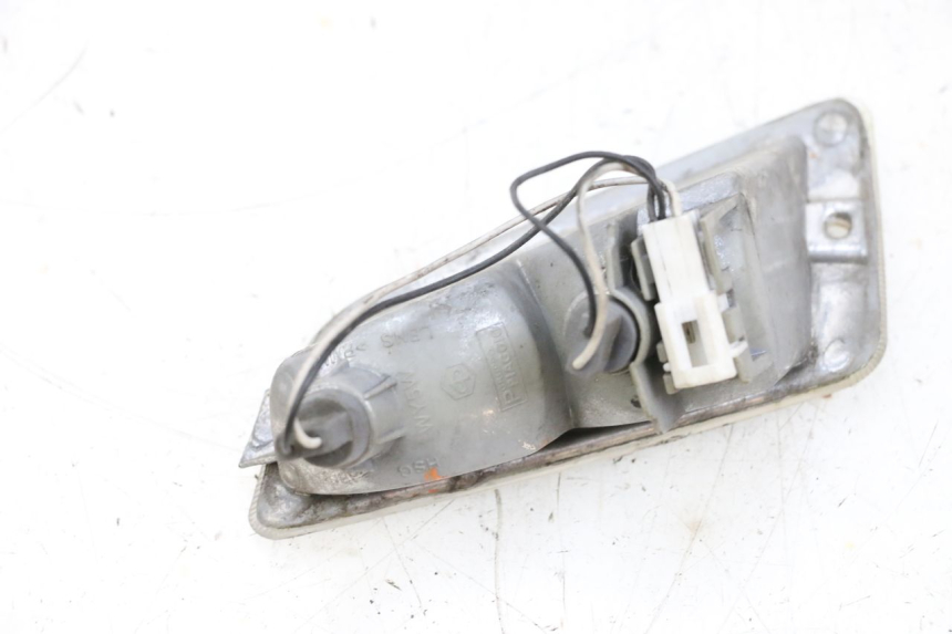 photo de KIERUNKOWSKAZ PRZEDNI LEWY PIAGGIO VESPA GTS SUPER IE 125 (2009 - 2016) - Zoom stanu zużycia