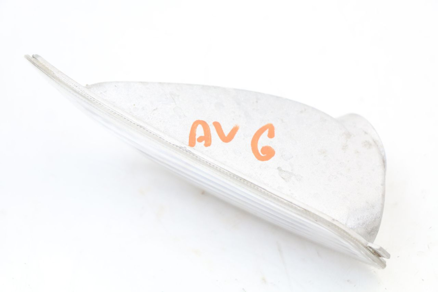 photo de LEWY PRZEDNI KIERUNKOWSKAZ PIAGGIO VESPA LX 125 (2005 - 2010) - Zoom stanu zużycia