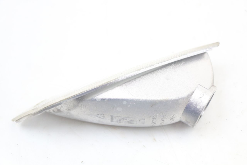 photo de LEWY PRZEDNI KIERUNKOWSKAZ PIAGGIO VESPA LX 125 (2005 - 2010) - Inny kąt widzenia