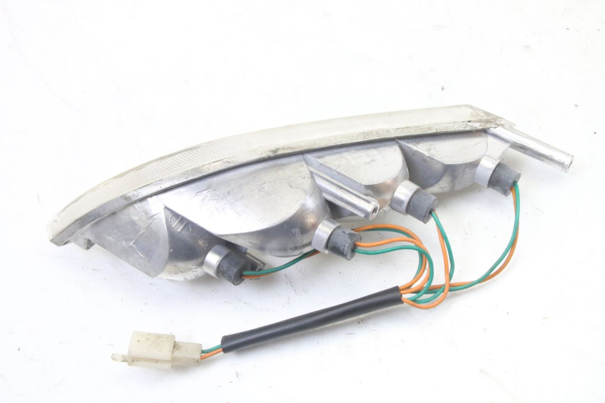 photo de LEWY PRZEDNI KIERUNKOWSKAZ PEUGEOT VIVACITY NEW 2T 50 (2008 - 2017) - Zbliżenie techniczne