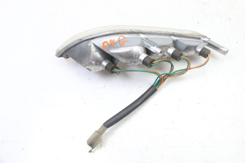 photo de LEWY PRZEDNI KIERUNKOWSKAZ PEUGEOT VIVACITY NEW 2T 50 (2008 - 2017) - Inny kąt widzenia