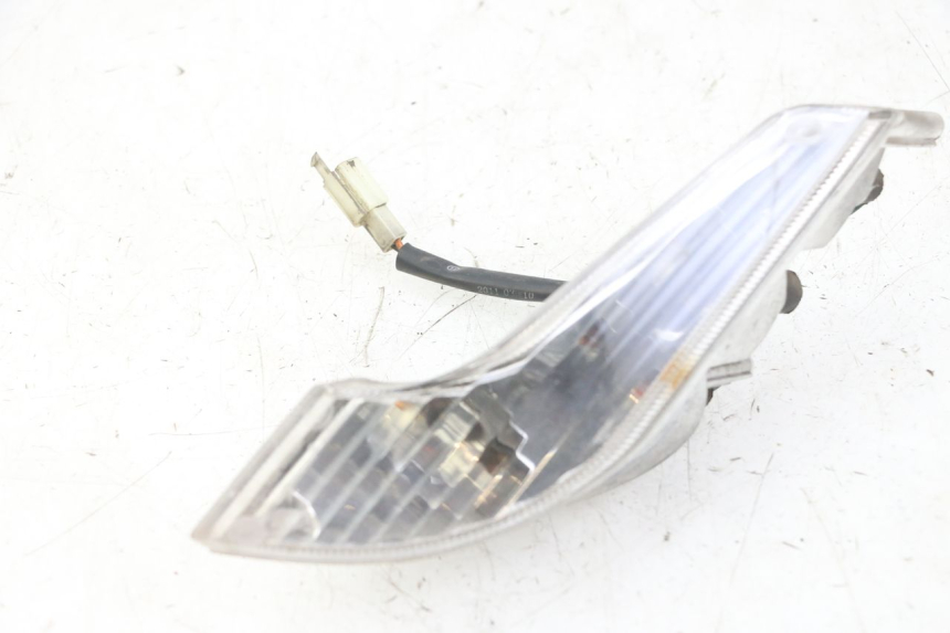 photo de LEWY PRZEDNI KIERUNKOWSKAZ PEUGEOT VIVACITY NEW 4T 50 (2008 - 2017) - Widok główny