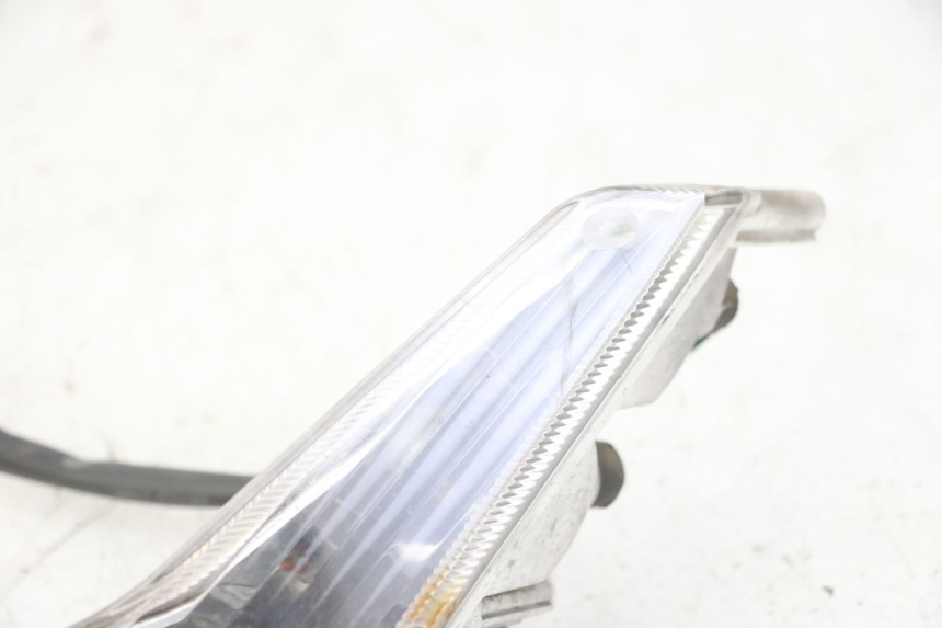 photo de LEWY PRZEDNI KIERUNKOWSKAZ PEUGEOT VIVACITY NEW 4T 50 (2008 - 2017) - Punkty mocowania