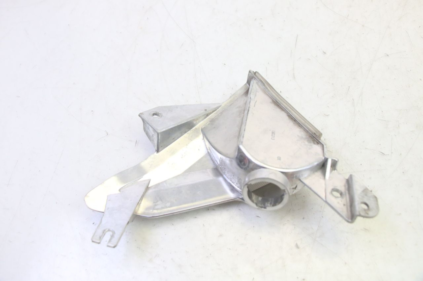 photo de LEWY PRZEDNI KIERUNKOWSKAZ YAMAHA X-MAX XMAX 125 (2010 - 2013) - Inny kąt widzenia