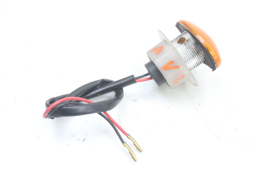 photo de KIERUNKOWSKAZ PRZEDNI LEWY YAMAHA FZS FAZER 600 (2001 - 2003) - Punkty mocowania