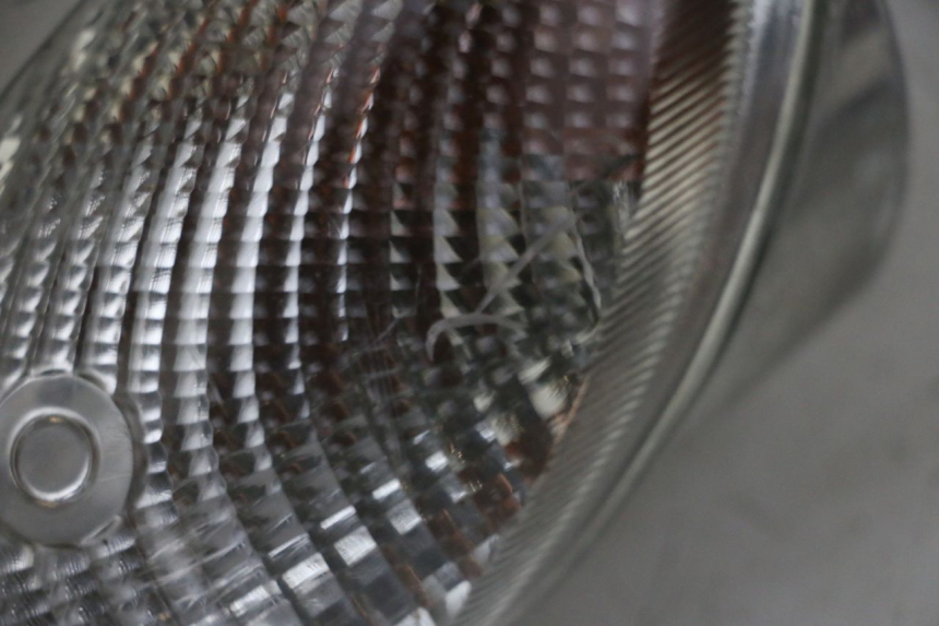 photo de LEWY PRZEDNI KIERUNKOWSKAZ YAMAHA YP MAJESTY 125 (2002 - 2006) - Szczegół części