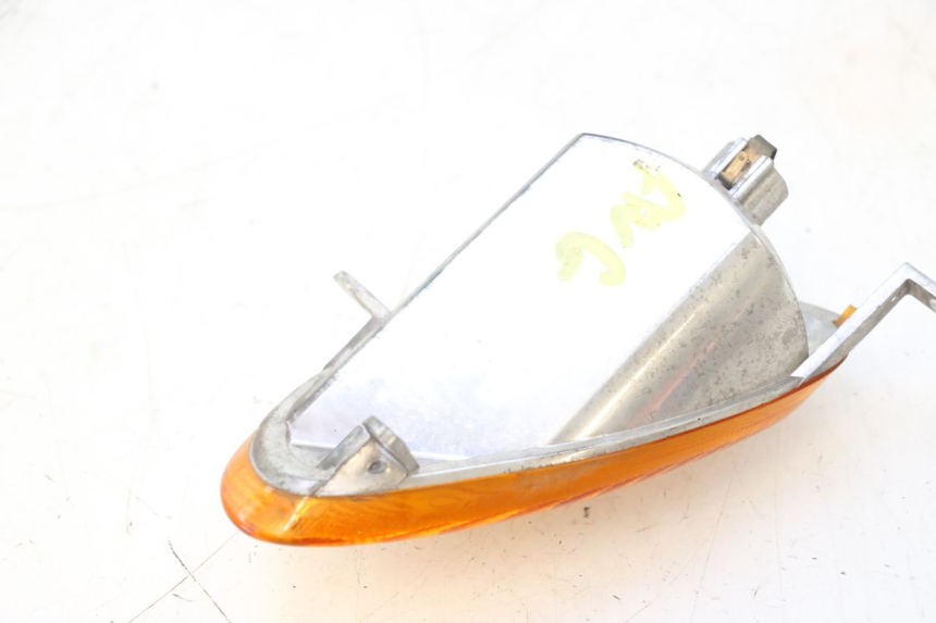 photo de LEWY PRZEDNI KIERUNKOWSKAZ YAMAHA YP MAJESTY 125 (1998 - 2001) - Punkty mocowania