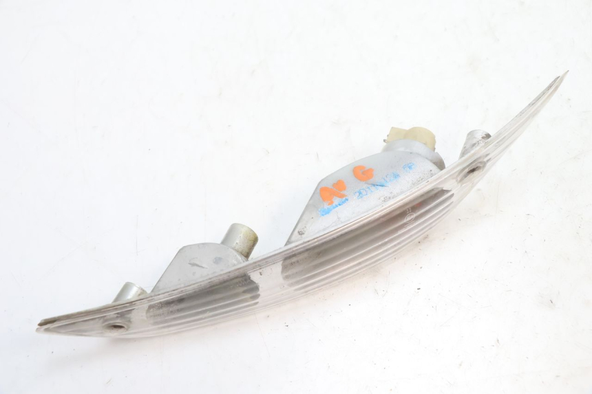 photo de KIERUNKOWSKAZ PRZEDNI LEWY PIAGGIO ZIP 2T 50 (2009 - 2019) - Szczegół części