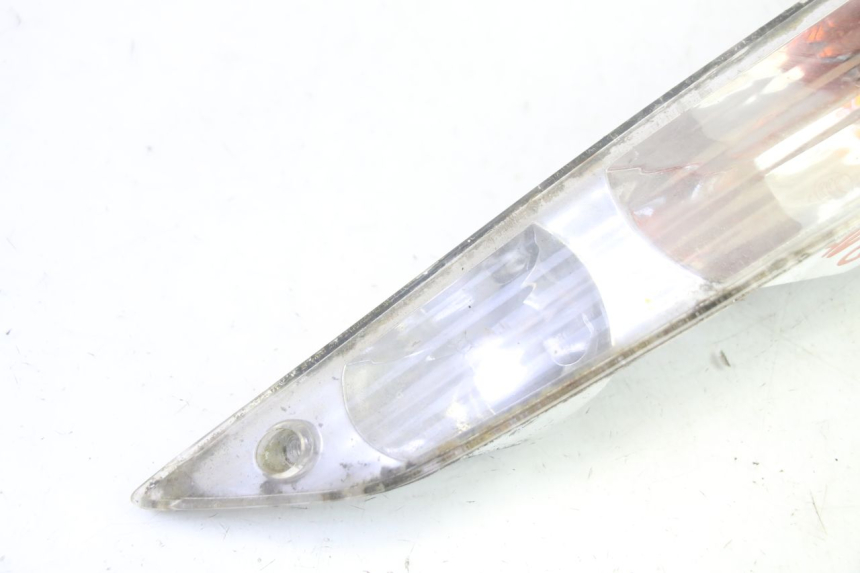 photo de KIERUNKOWSKAZ PRZEDNI LEWY PIAGGIO ZIP 4T 50 (2018 - 2020) - Szczegół części