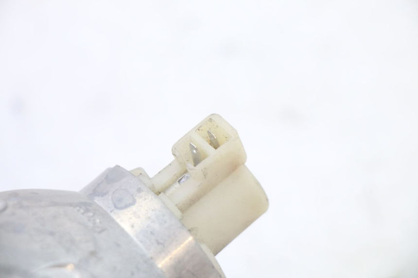 photo de KIERUNKOWSKAZ PRZEDNI LEWY PIAGGIO ZIP 4T 50 (2018 - 2020) - Punkty mocowania