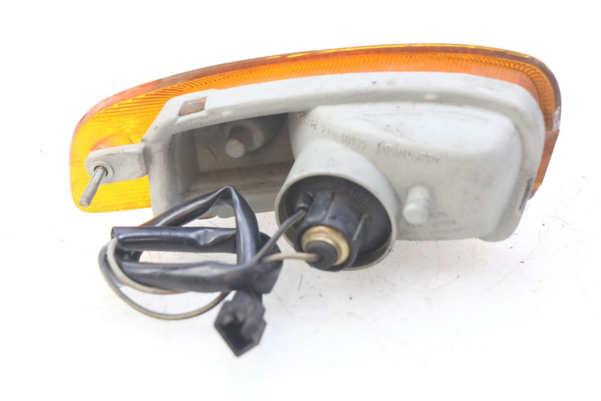 photo de KIERUNKOWSKAZ PRZEDNI LEWY KAWASAKI ZZR 600 (1995 - 2004) - Punkty mocowania